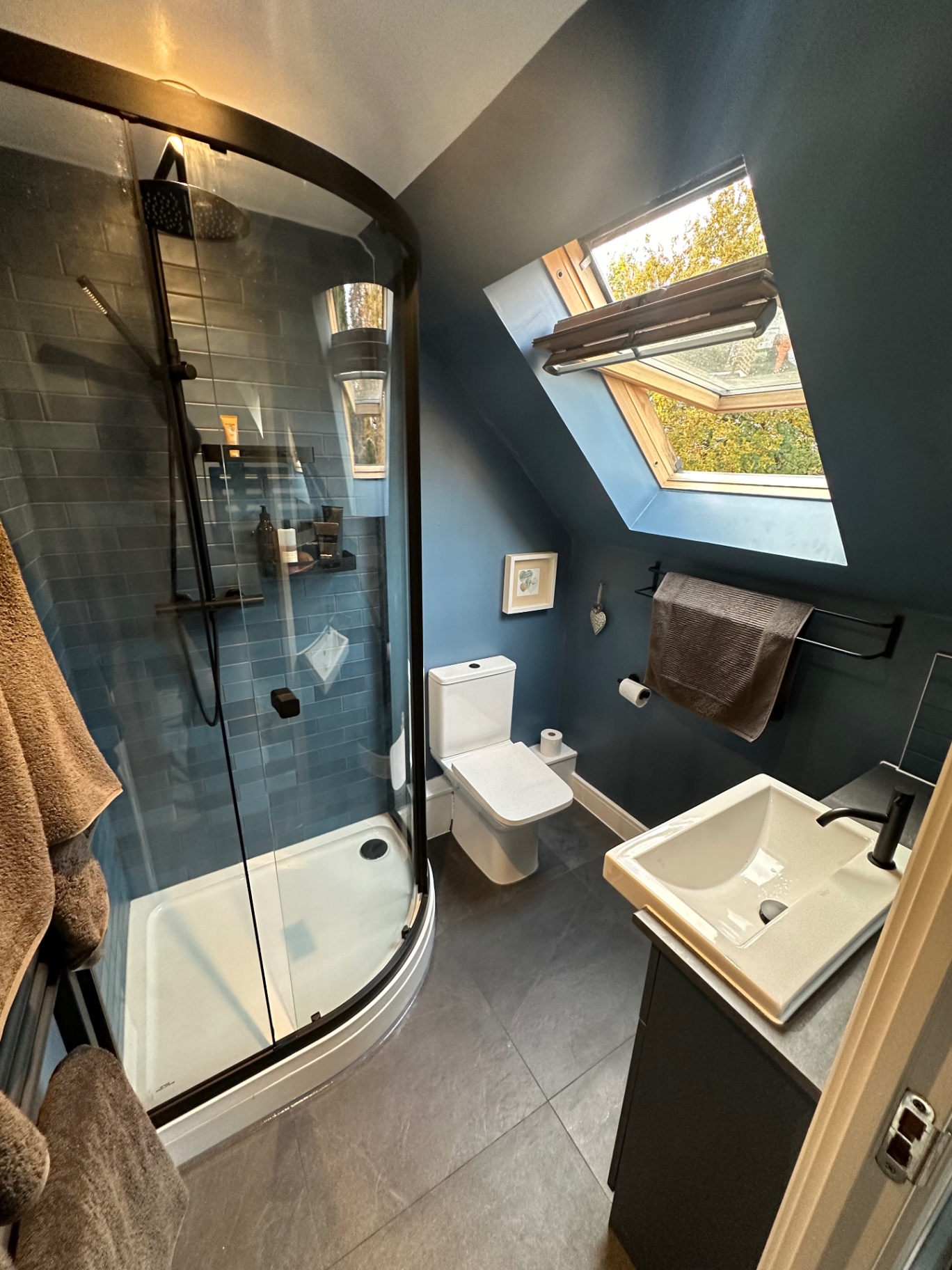 Loft en-suite
